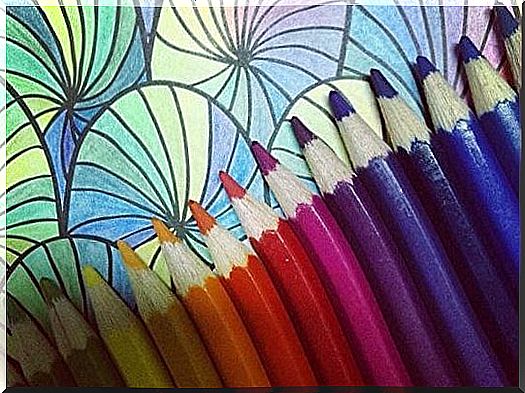 Coloring pencils