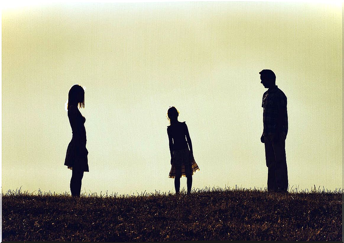 Divorced parents and their daughters in the middle symbolize family beliefs